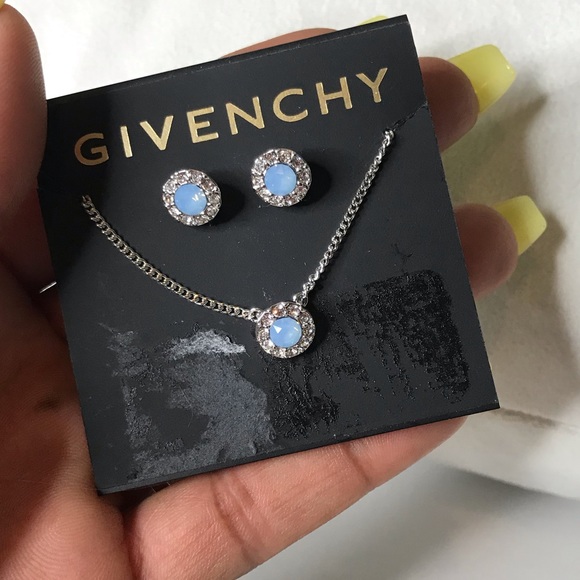 Givenchy Pavé Pendant Necklace & Stud Earrings Set - Picture 4 of 4